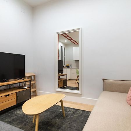 Cozy And Central-1Bd 1Bth- Cortes Apartment Madrid Exterior photo